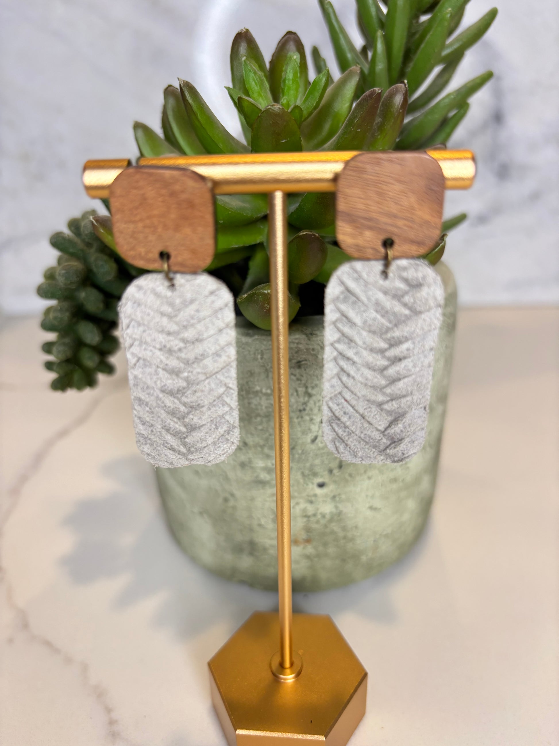 Rectangle taupe leather and wood earrings