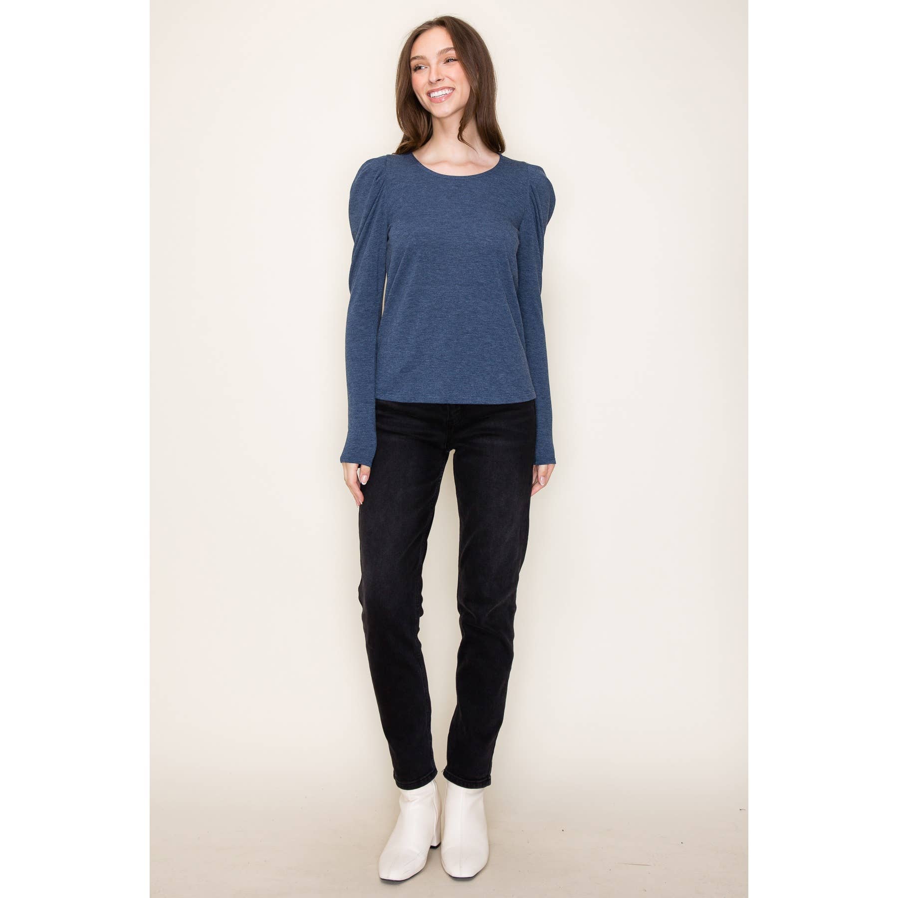 ROUND NECK GATHERED LONG SLEEVE TERRY TOP