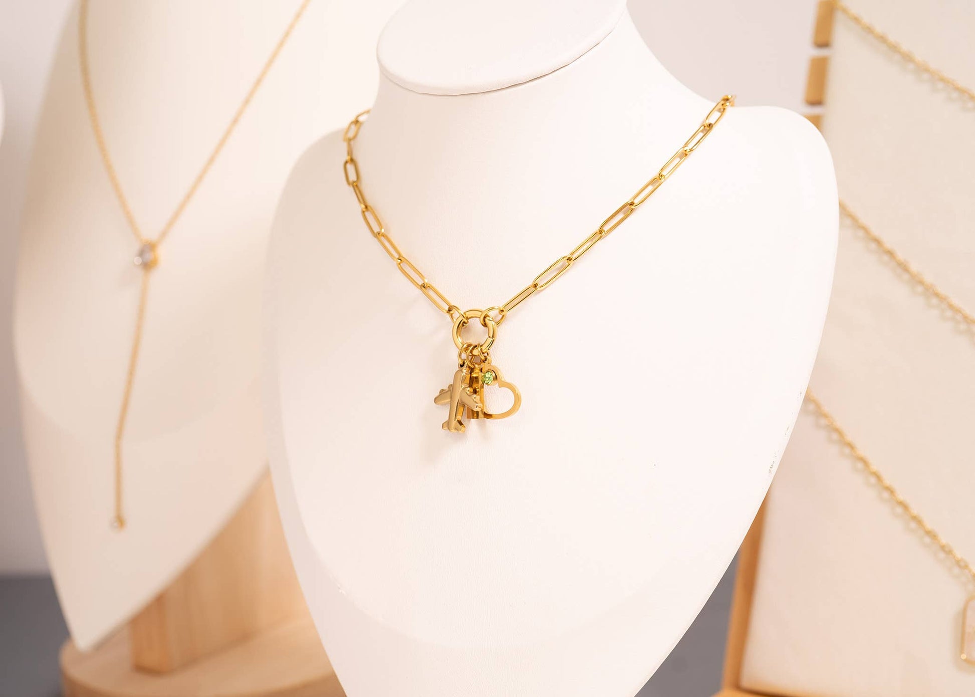 Stainless Steel Paperclip Charm Keeper Necklace: Gold / 20"+2"