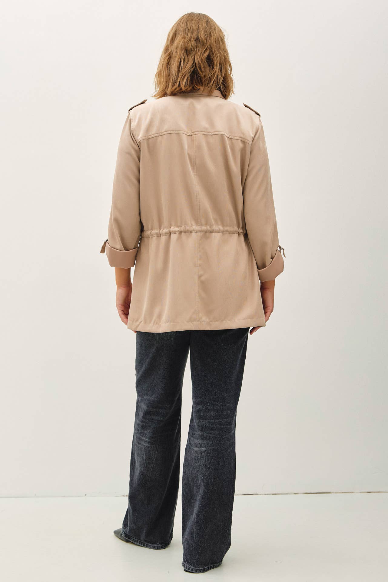 CURVY CINCHED WAIST CARGO UTILITY JACKET