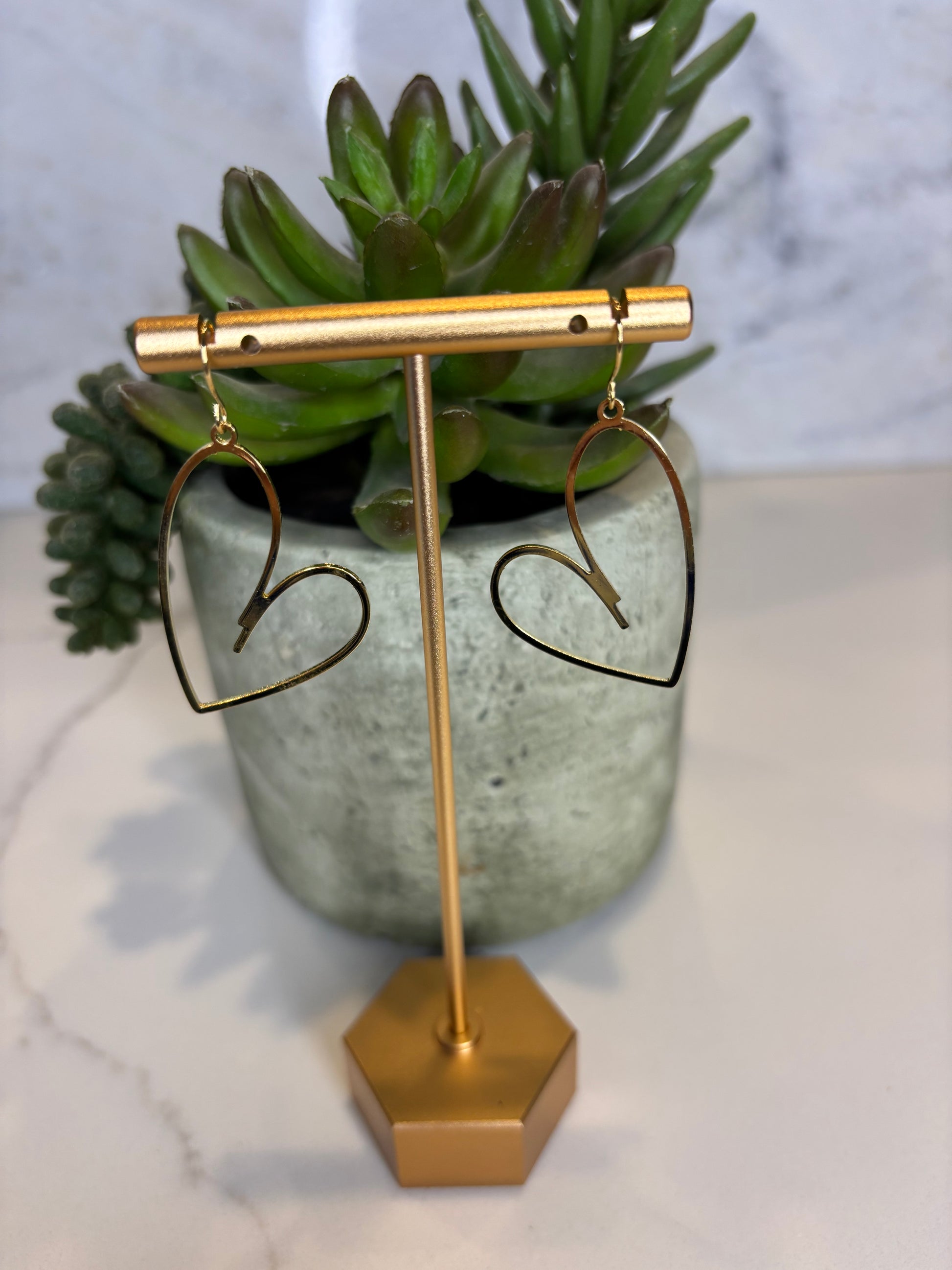 Gold Metal Cutout Heart Dangle Earrings
