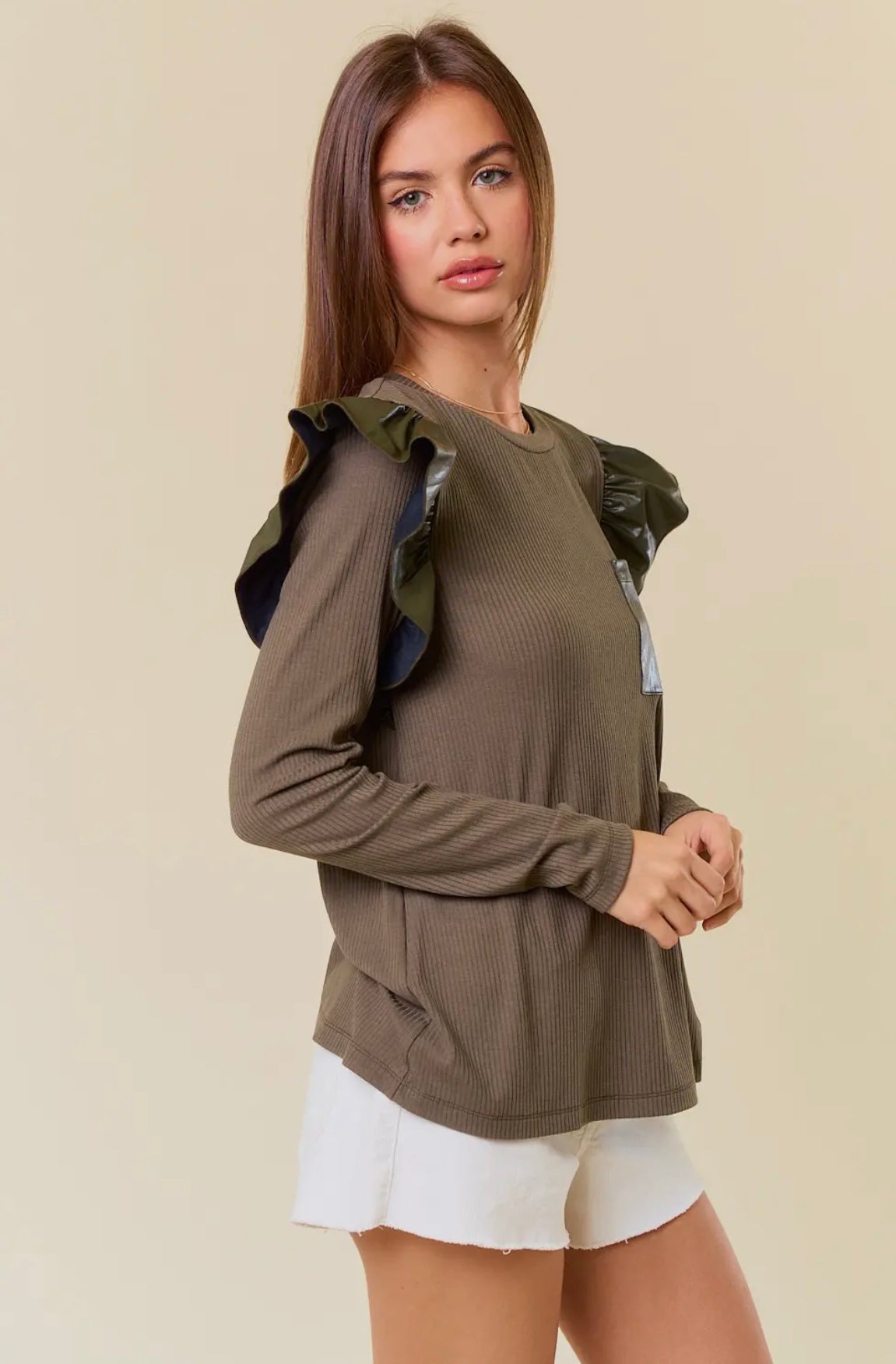 ROUND NECK RUFFLED LONG SLEEVE TOP