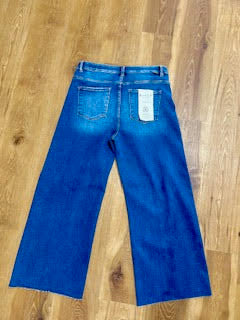 Curvy Risen Crop Wide Jean Tummy Control