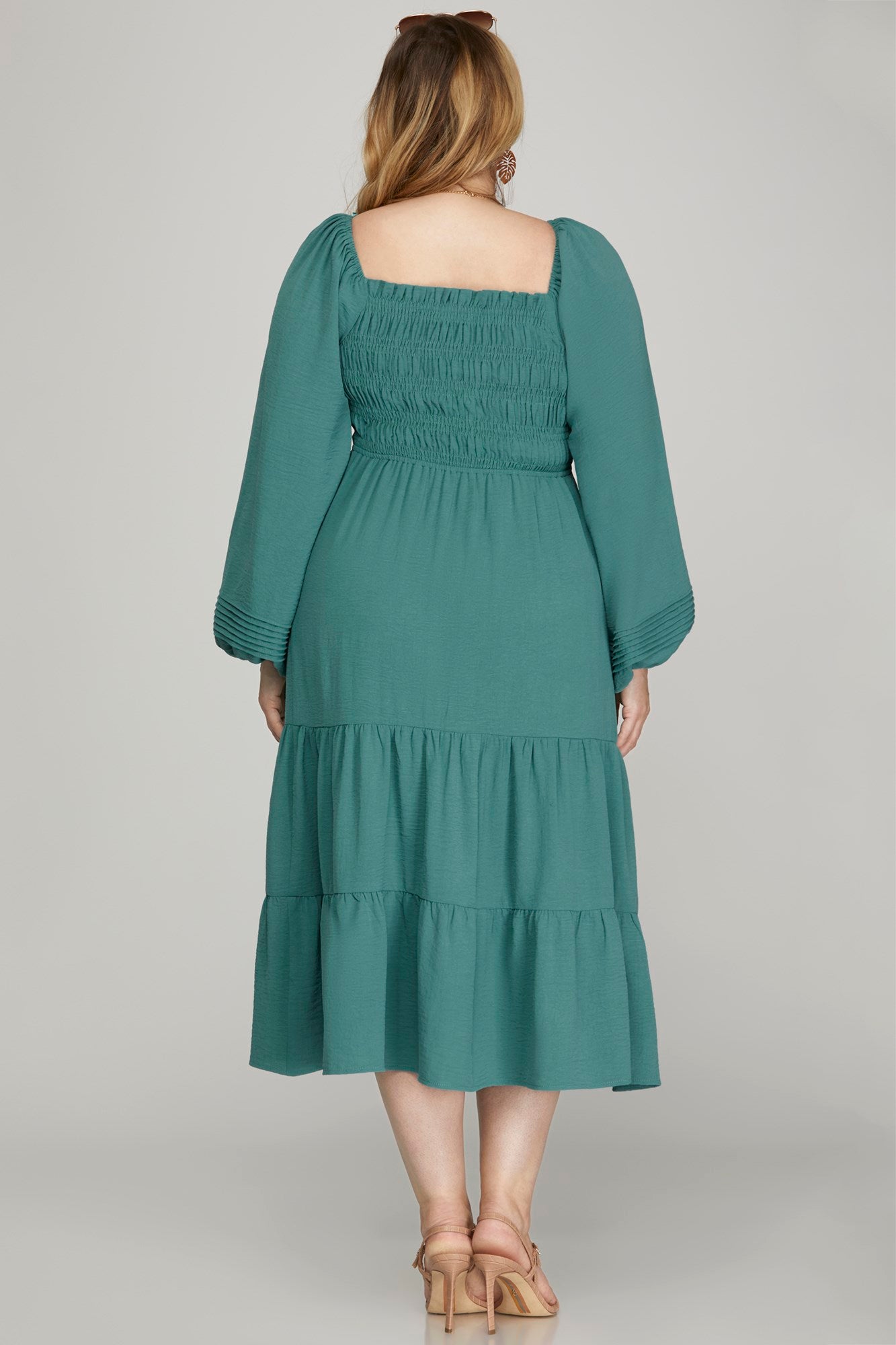 Curvy Puffed Long-sleeved Smocked Midi Dress