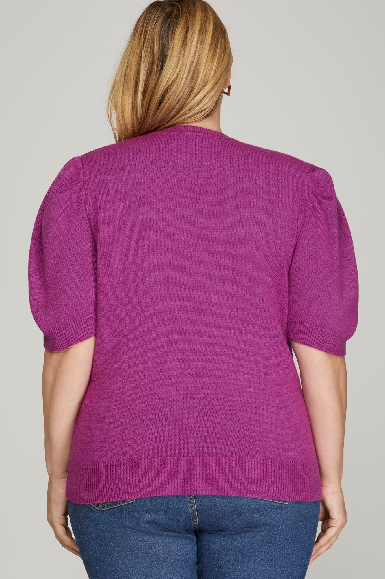 Curvy Short sleeve puff sleeve sweater top