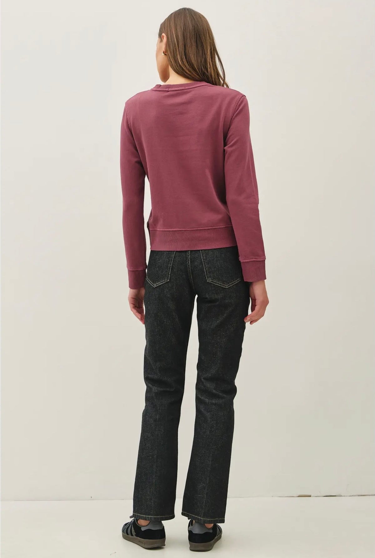 Lightweight Essential Crewneck Sweatshirt