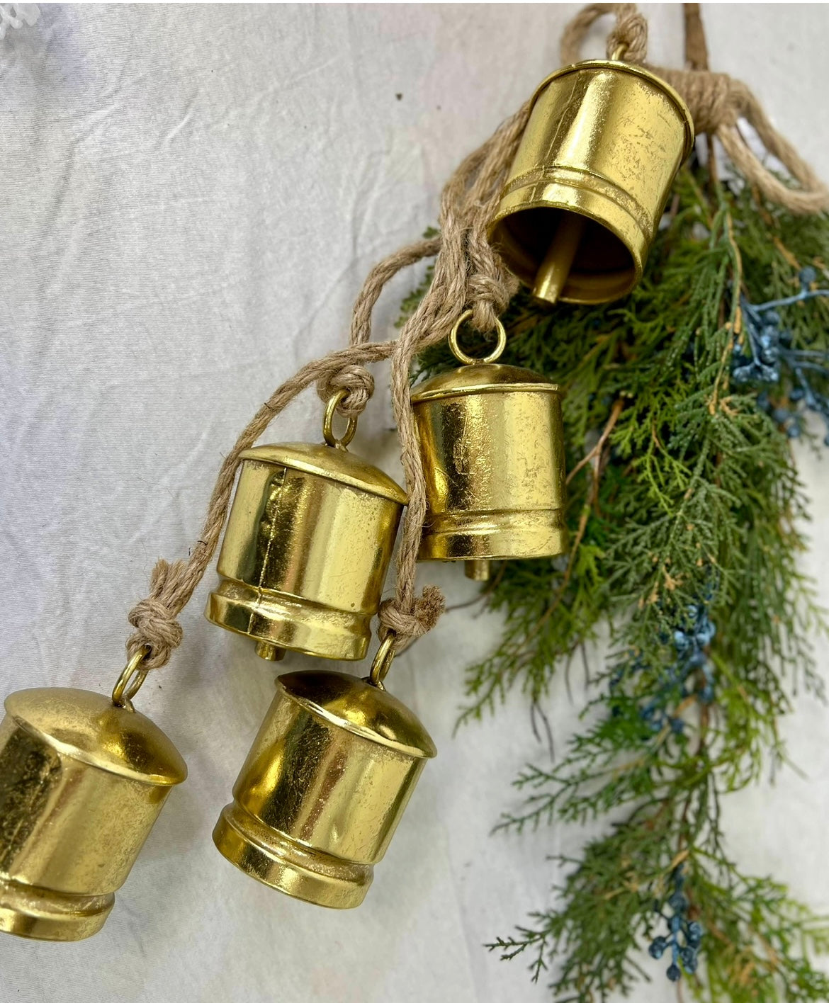 26" GOLD COWBELL HANGER