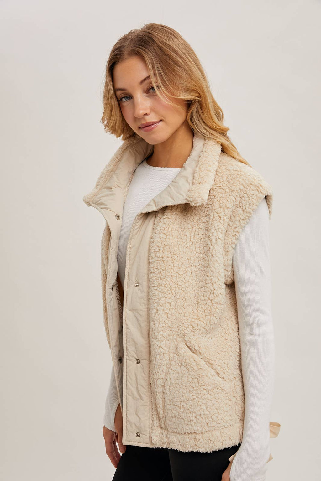 BUTTON DOWN MOCK NECK FLEECE SHERPA VEST