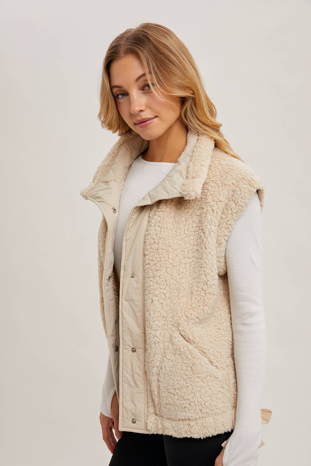 BUTTON DOWN MOCK NECK FLEECE SHERPA VEST