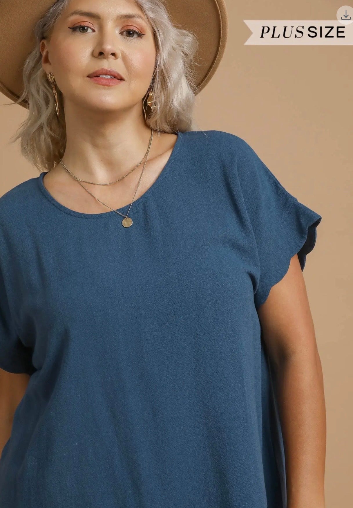 Curvy Scallop Hem Linen Blend Top
