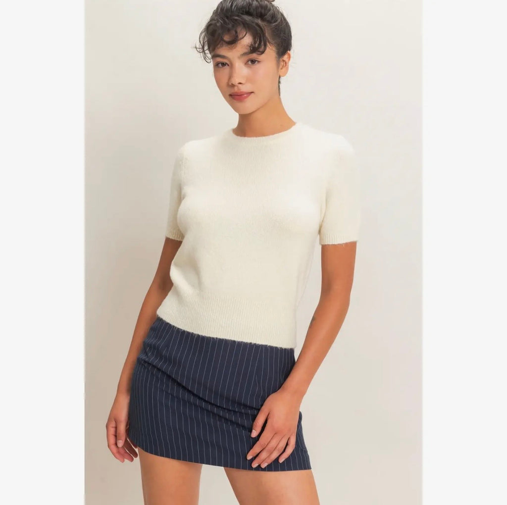 Short Sleeve Crew Neck Sweater