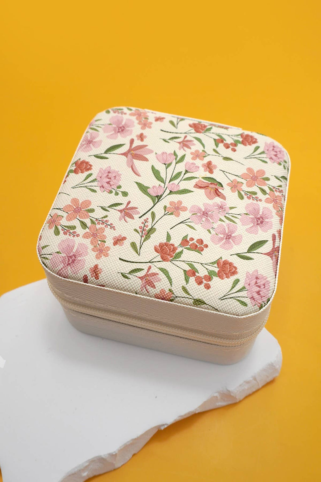 DESIGNED JEWELRY ORGANIZER TRAVEL BOX CASE