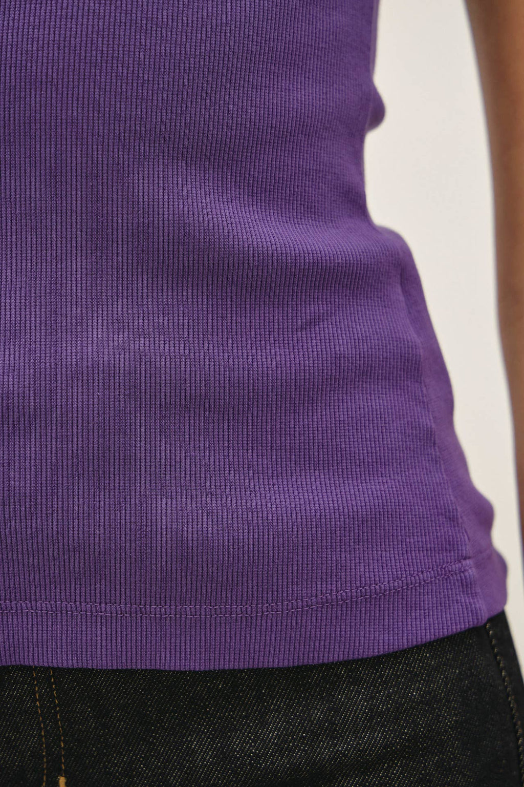 COTTON GARMENT DYED ROUND NECK TANK