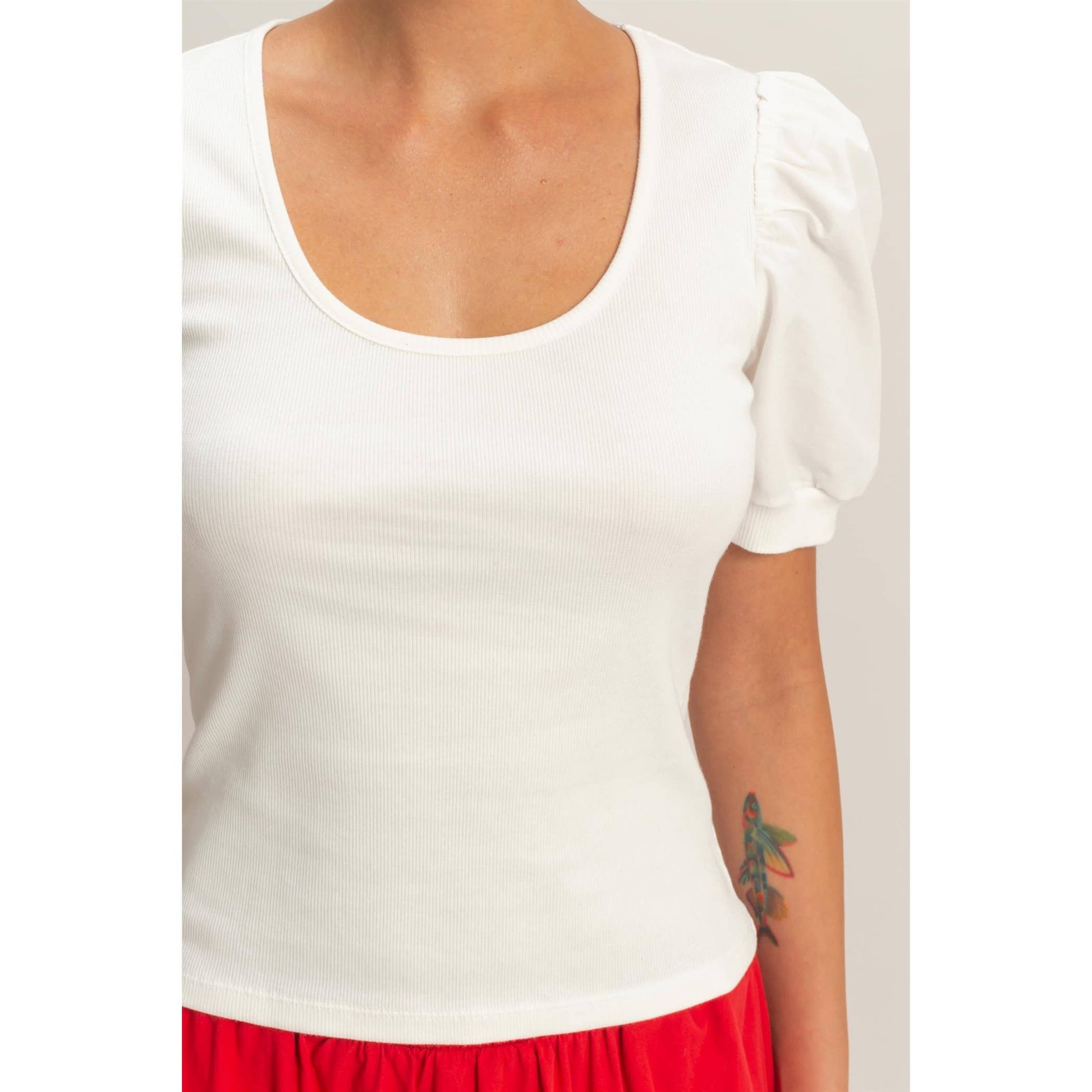 Ribbed Puff Sleeve Scoop Neck Top