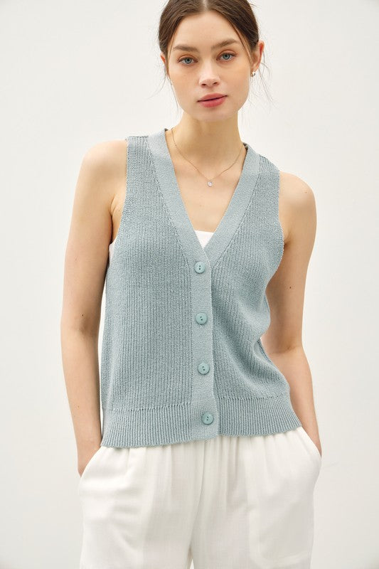 Lighweight knit v-neck button up vest