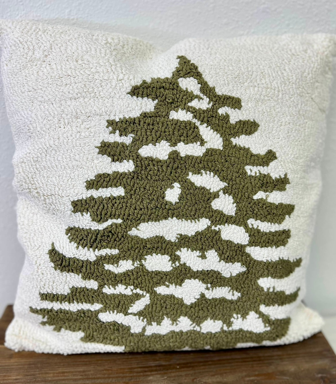 18 X 18 LOOP CROCHET TREE PILLOW