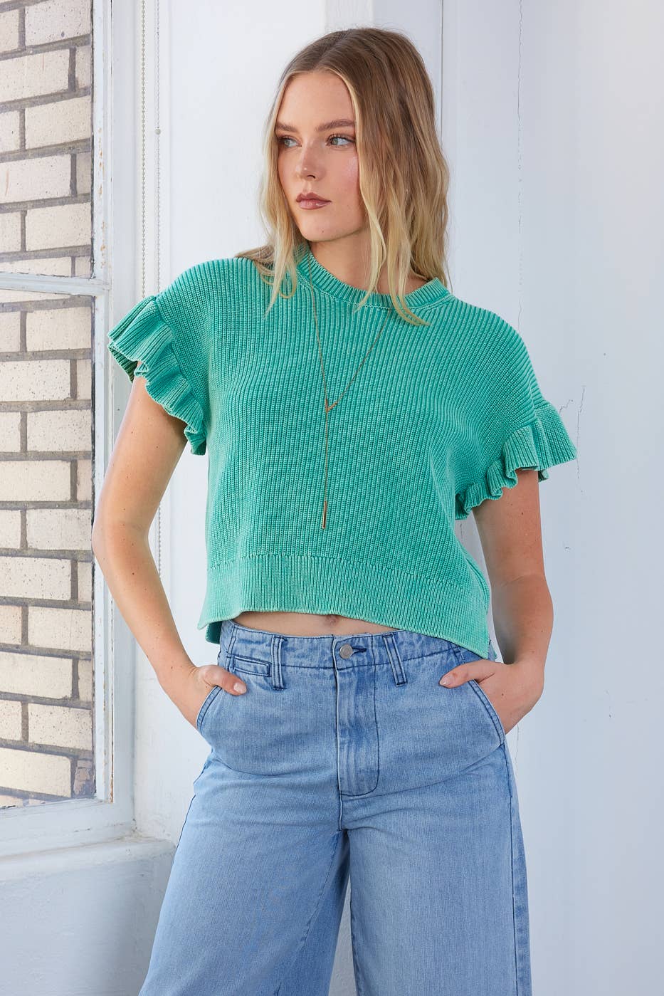 MINERAL WASH RUFFLE SHORT SLEEVE SWEATER TOP