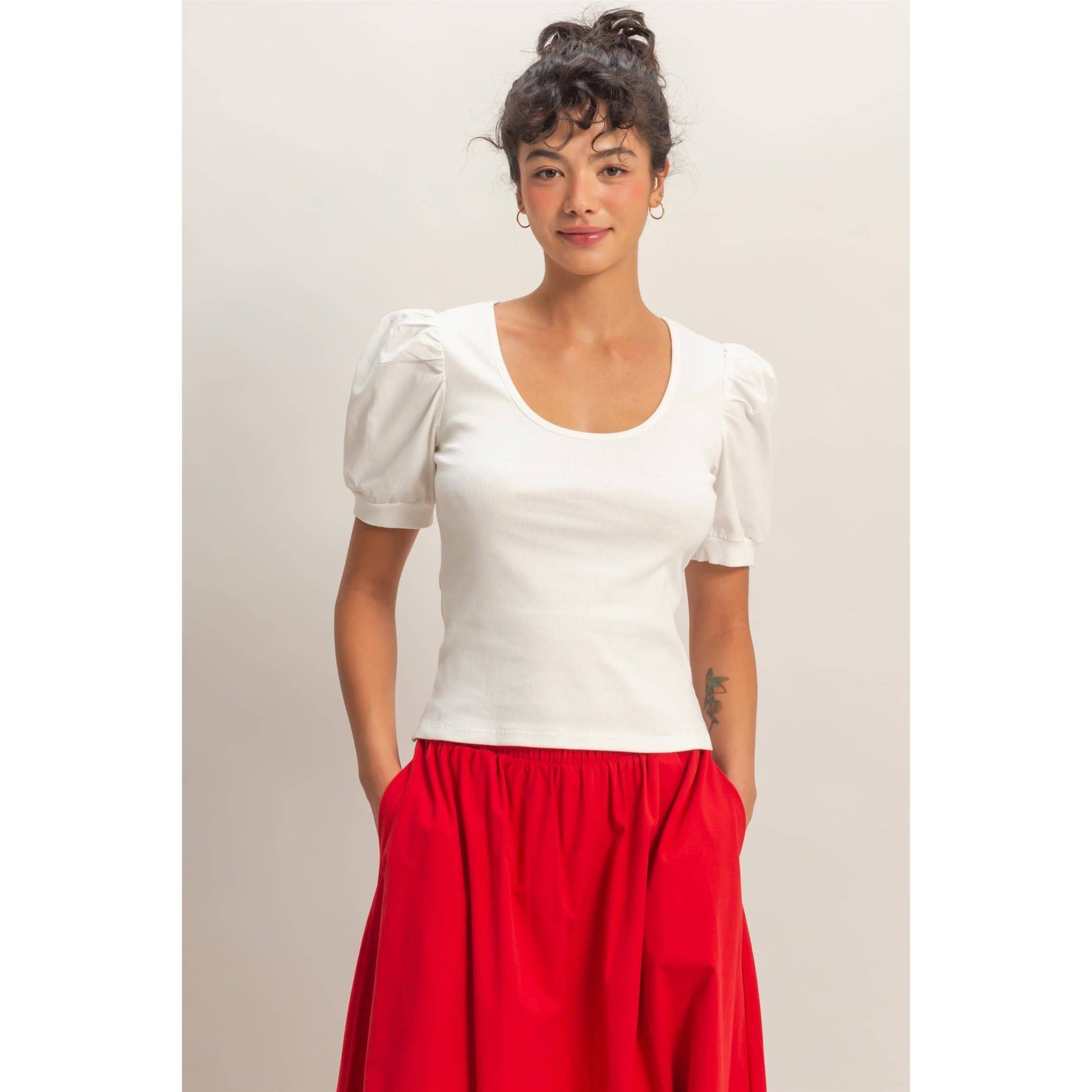 Ribbed Puff Sleeve Scoop Neck Top