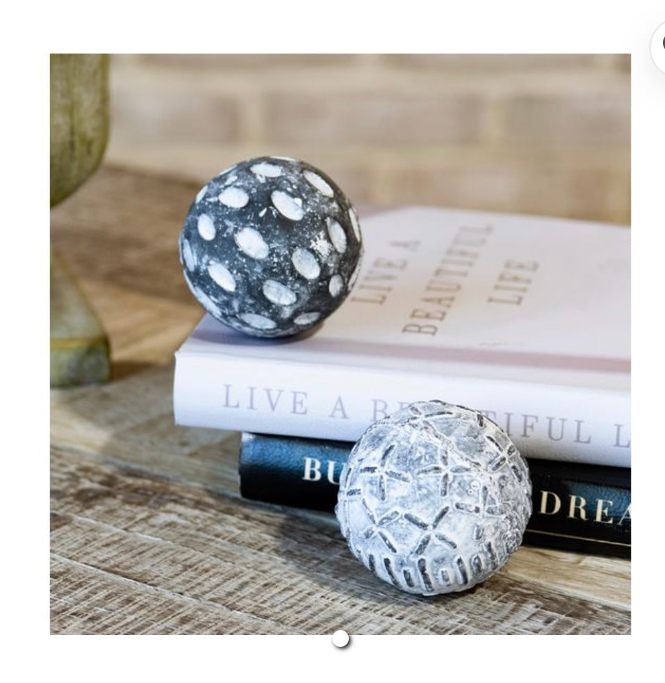 3" BLACK AND WHITE DECORATIVE BALL
