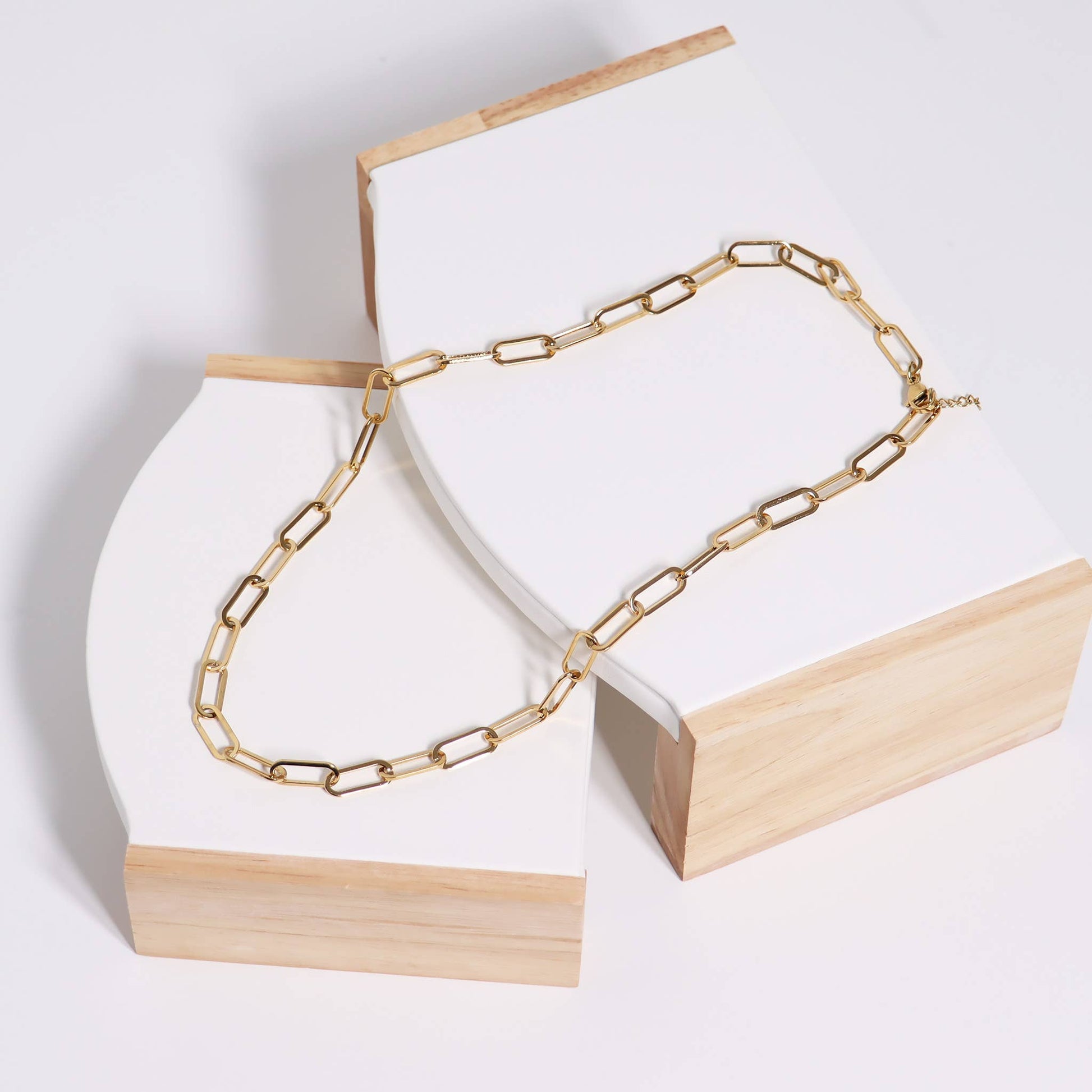 18K Gold Paperclip Chain Necklace: 16+02" / 4mm