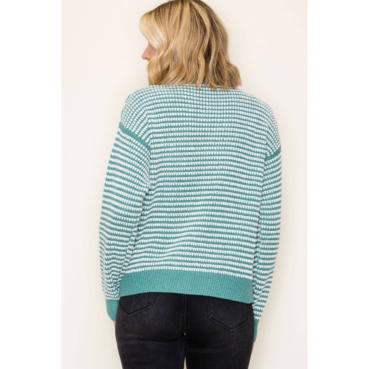 2 TONE WAFFLE STRIPED PULLOVER SWEATER