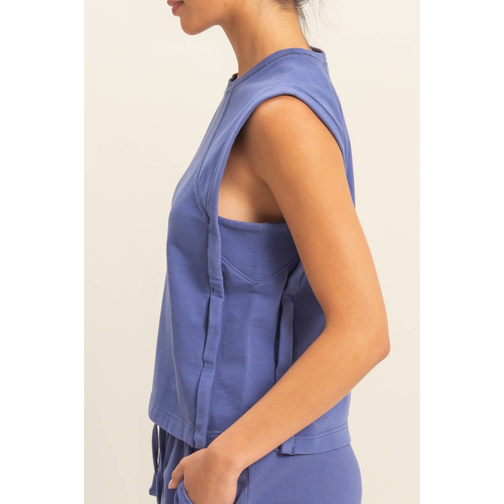 Round Neck Sleeveless Boxy Top