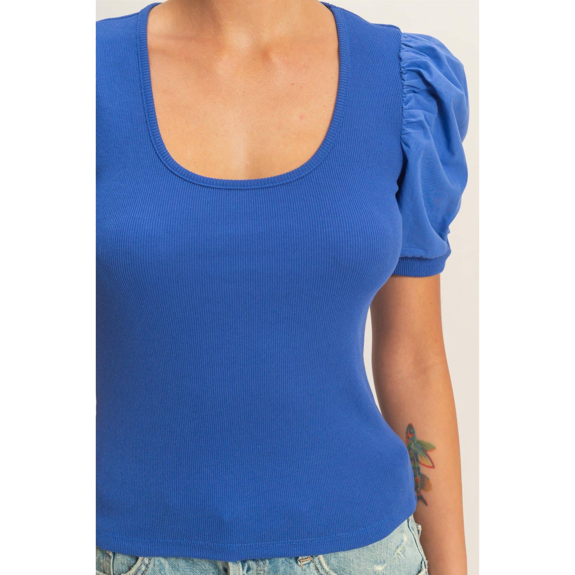Ribbed Puff Sleeve Scoop Neck Top
