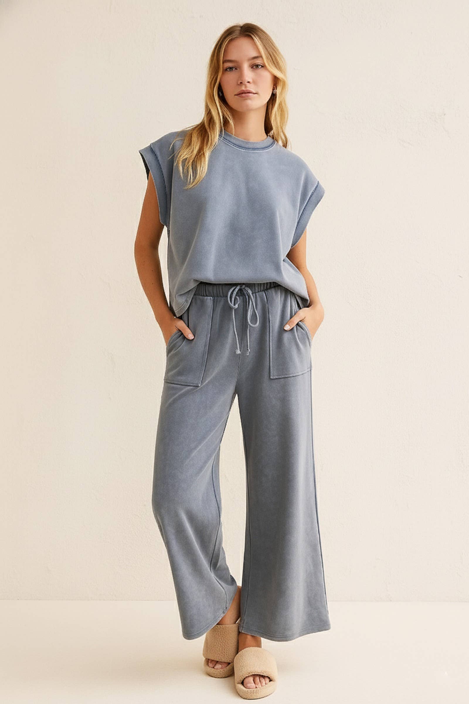 Mineral Wash Scuba Lounge Set