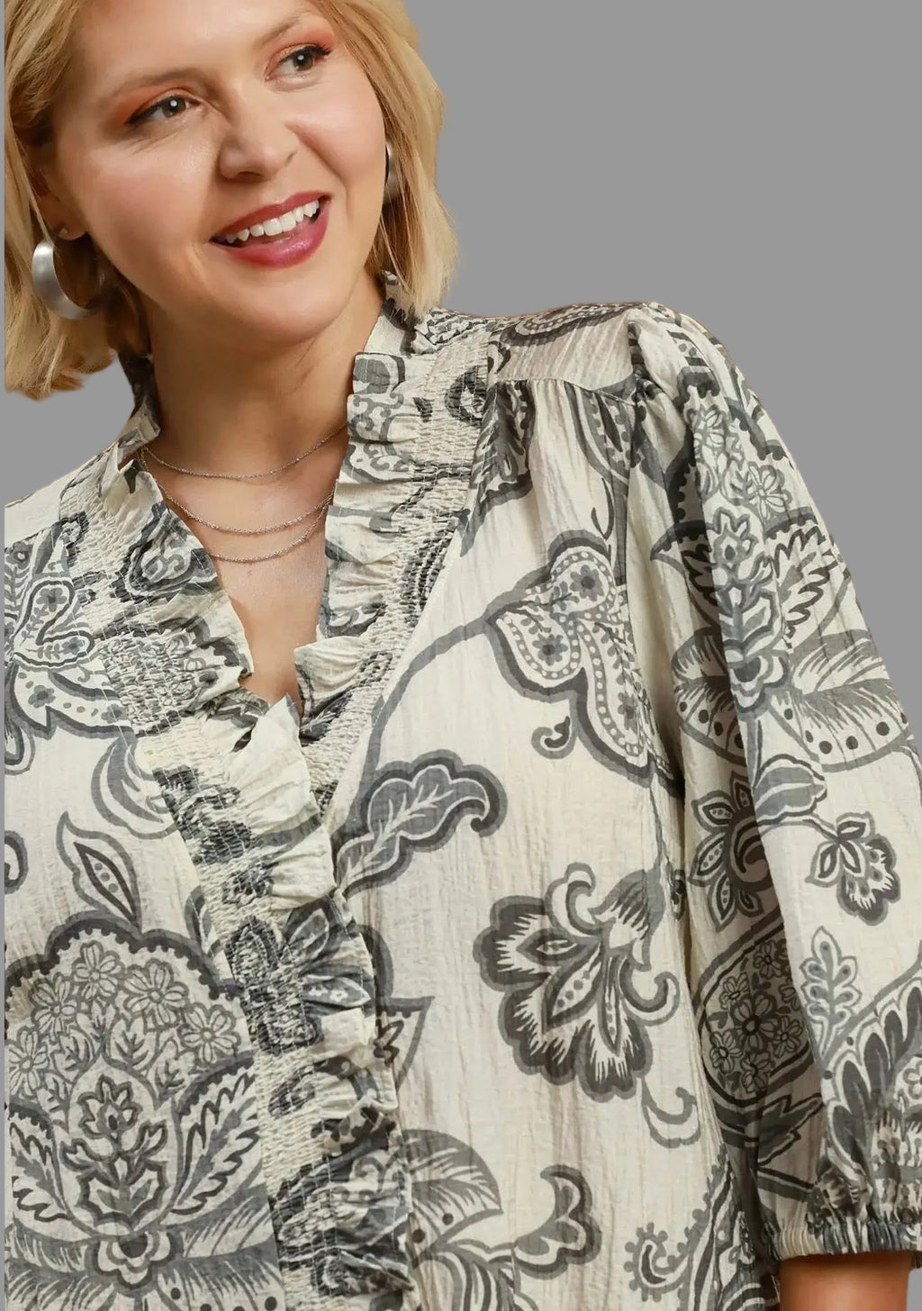 Curvy Paisley Print Ruffle Detail Top