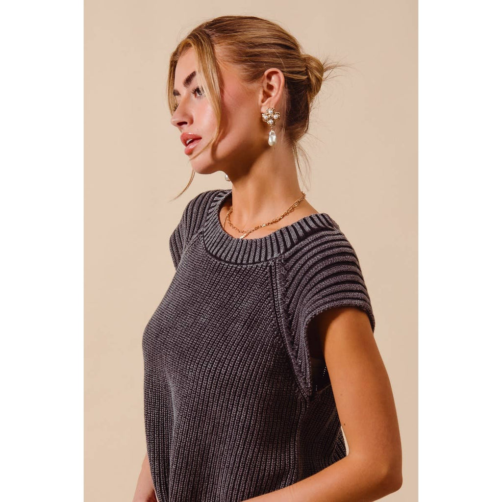 MINERAL WASHED RAGLAN SLEEVELESS SWEATER TOP