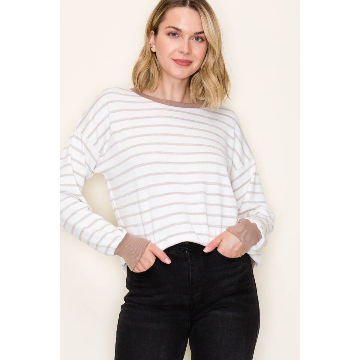 STRIPED PULLOVER KNIT TOP