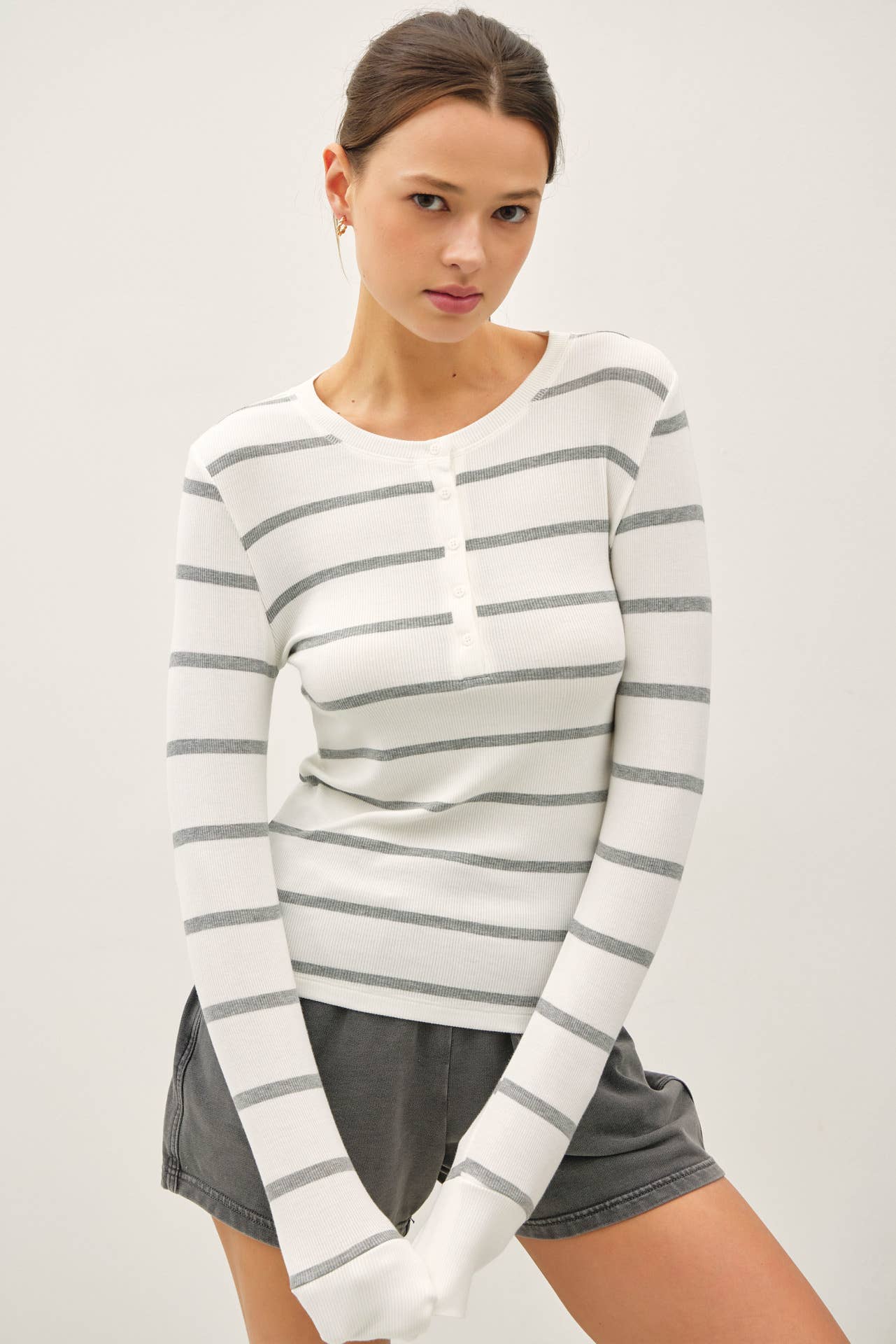 CLASSIC RIBBED STRIPED HENLEY LONGSLEEVE TOP