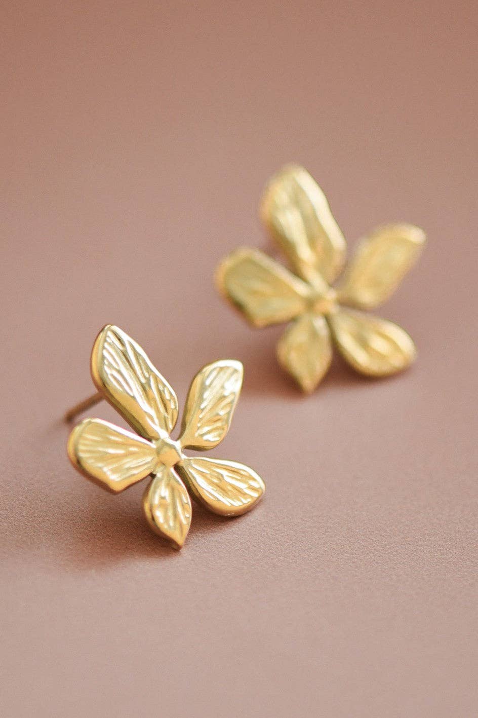 18K Gold Plated Waterproof Stainless Steel Flower Stud Earrings