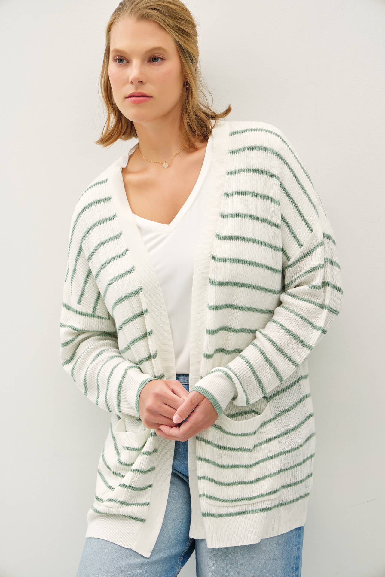 CURVY CLASSIC STRIPED OPEN CARDIGAN