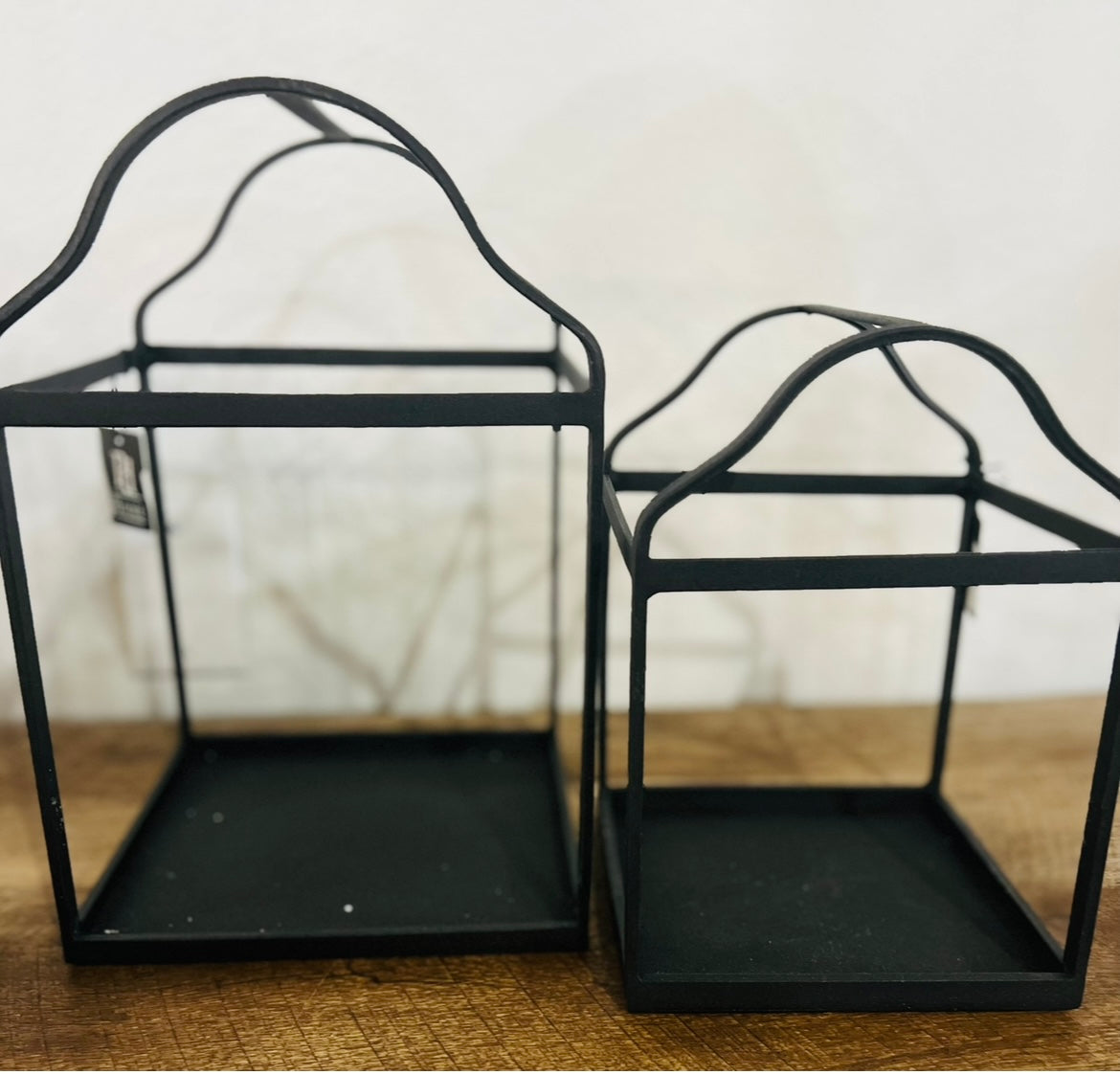 SM SQUARE BLACK LANTERNS