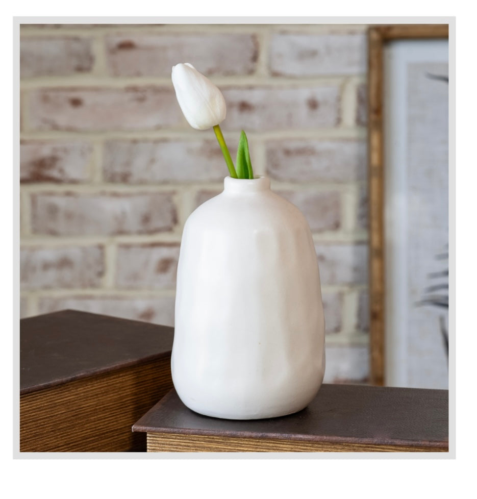 6" MATTE WHITE VASE