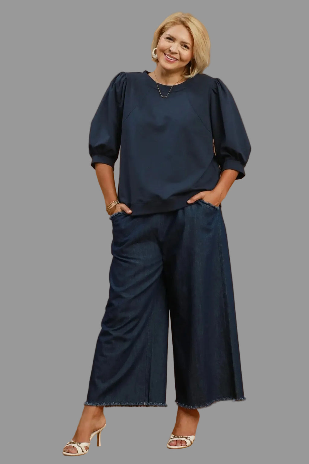 Curvy Puff Sleeve Sweatshirt