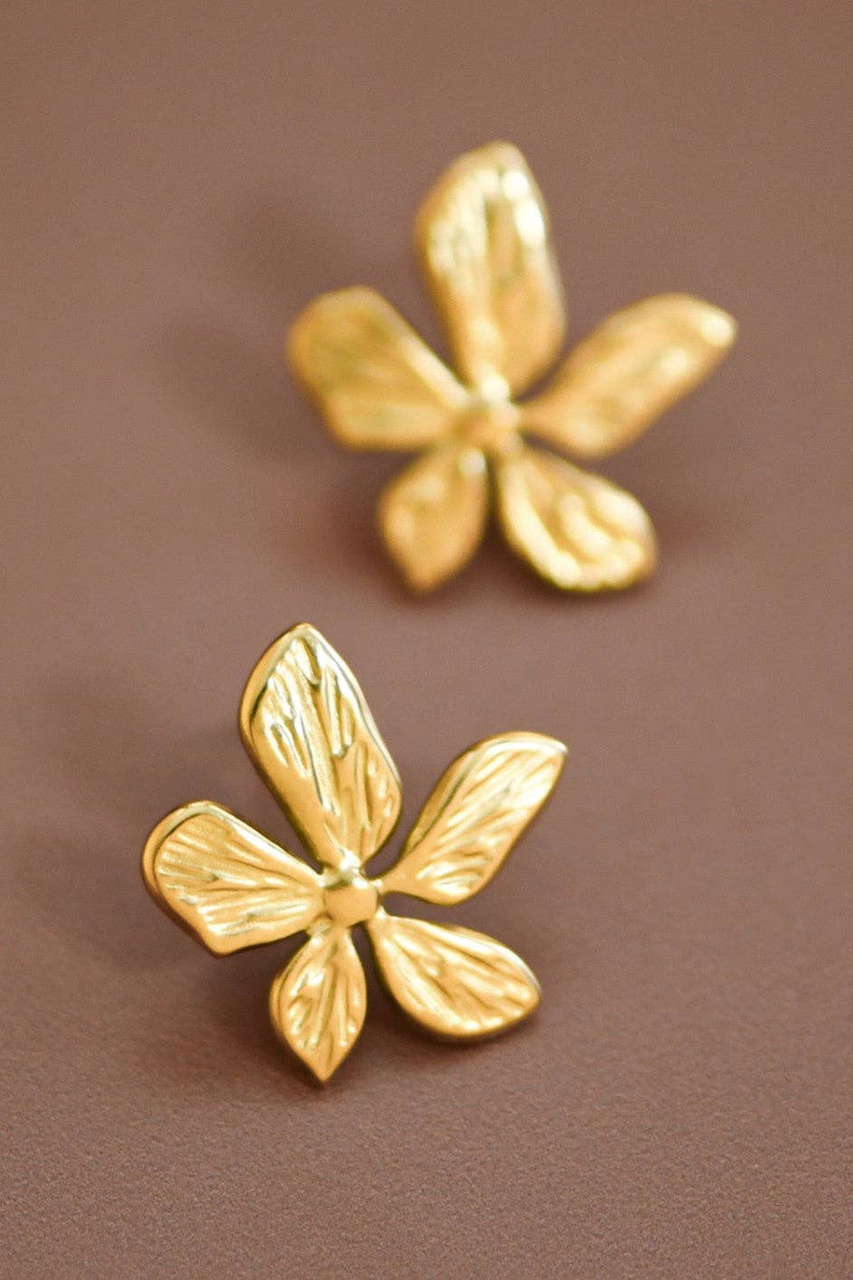 18K Gold Plated Waterproof Stainless Steel Flower Stud Earrings