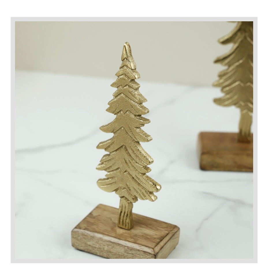 8.5" GOLD TREE ON WOOD STAND