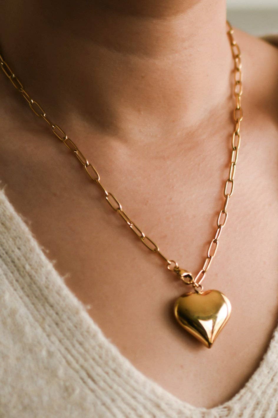 18K Gold Plated Heart Pendant Waterproof Stainless Steel Chain Necklace