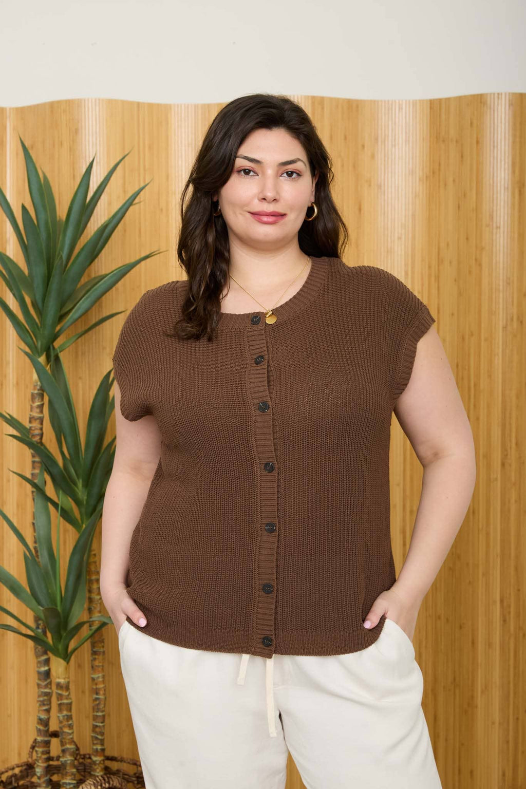 CURVY SHORT SLEEVE BUTTON DOWN KNIT CARDIGAN VEST