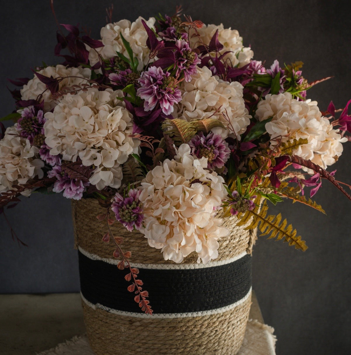22" Cream Hydrangea Spray