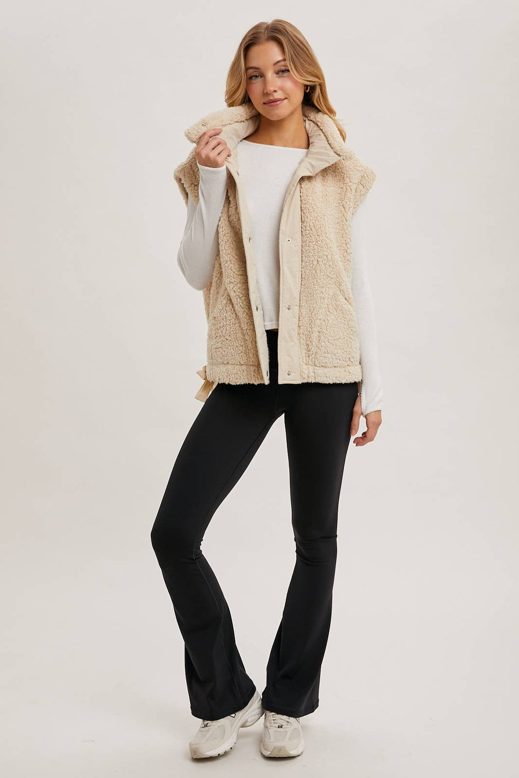 BUTTON DOWN MOCK NECK FLEECE SHERPA VEST