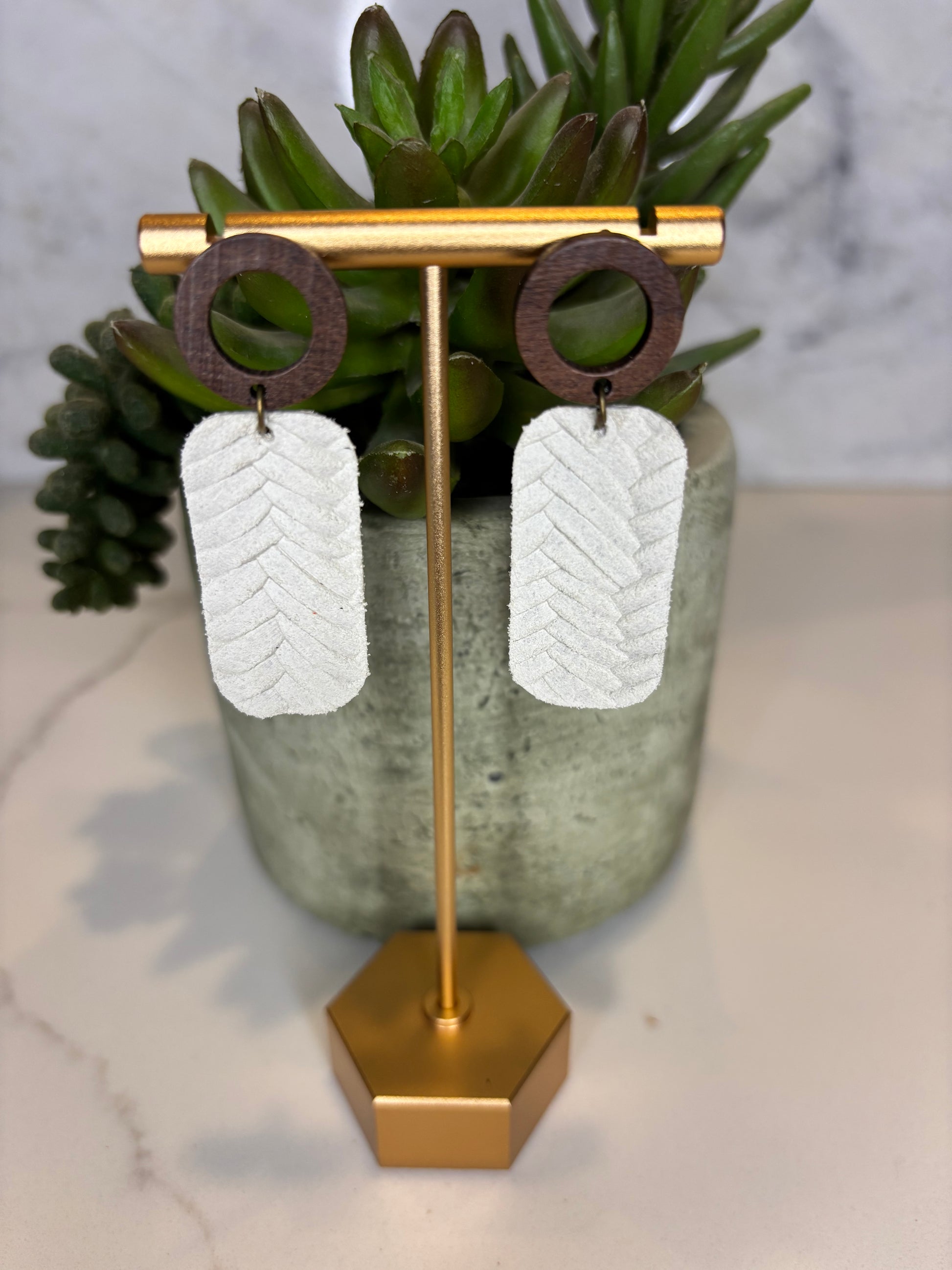 Rectangle cream leather and wood earrings