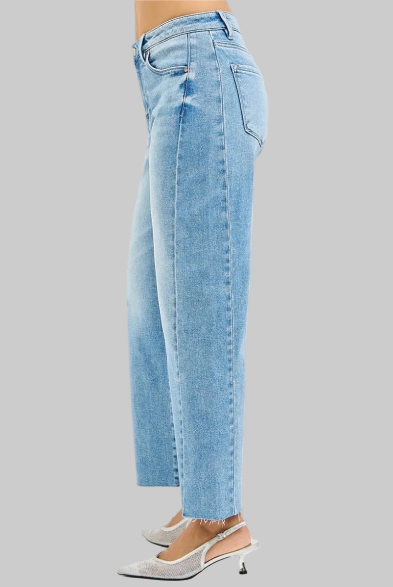 Risen Cropped Barrel Jean with Side Seam Detail