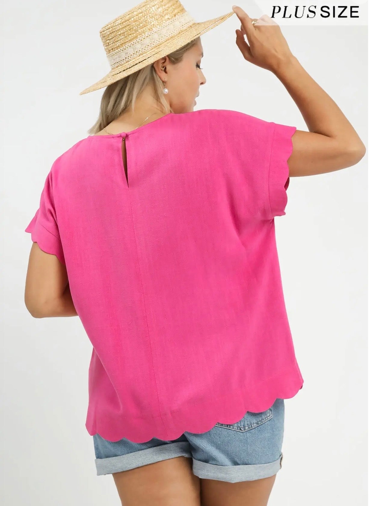 Curvy Scallop Hem Linen Blend Top