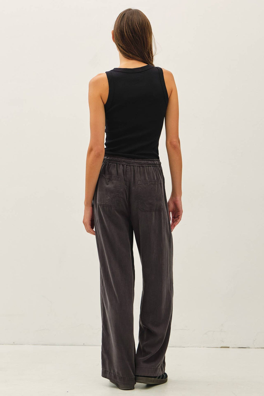 COTTON GARMENT DYED ROUND NECK TANK