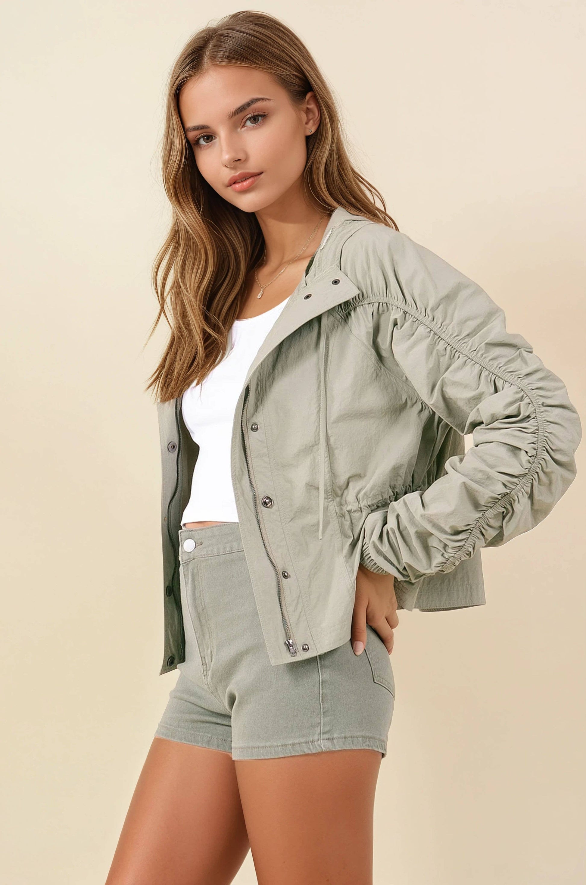 CINCHED SLEEVE LIGHTWEIGHT HOODED JACKET