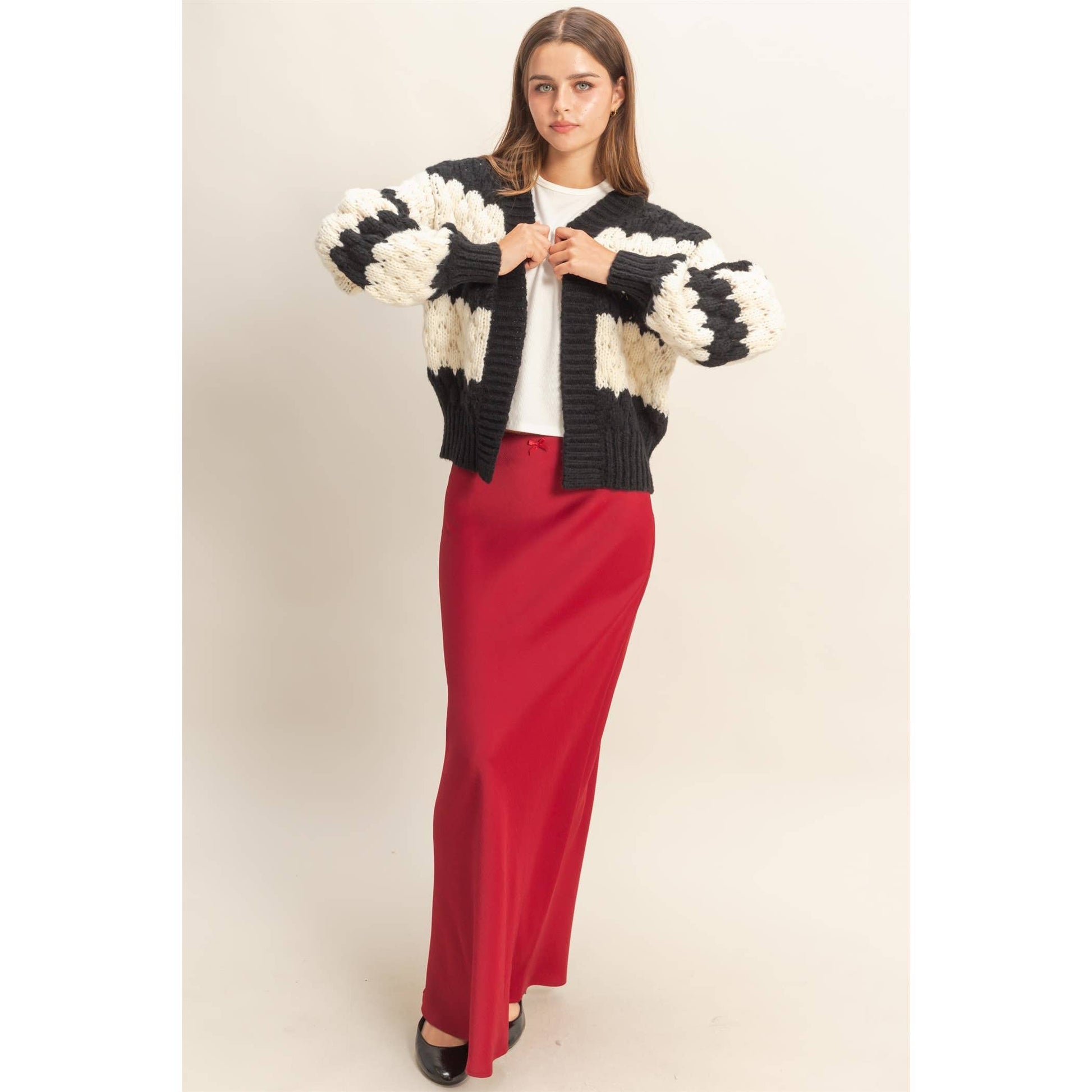 Oversized Scallop Pattern Knit Cardigan