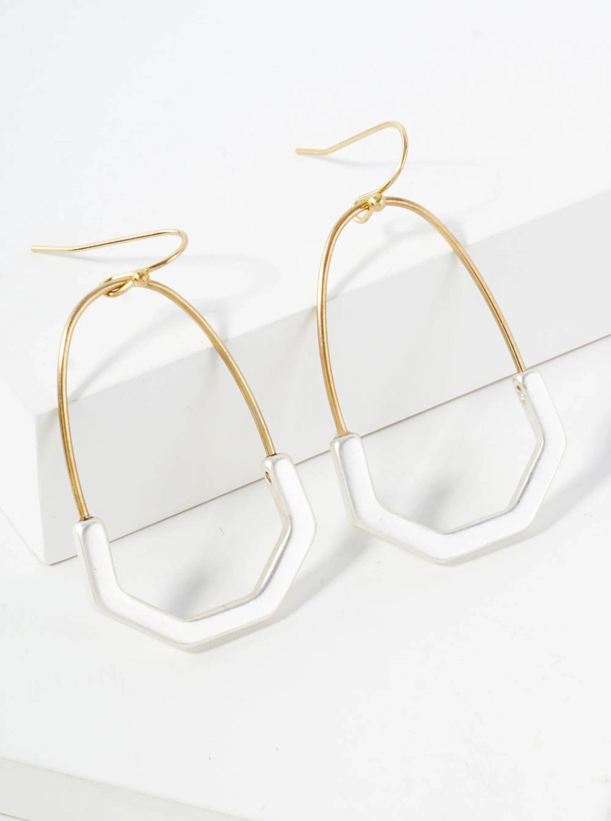 Lightweight Geometric Shape Metal Earrings